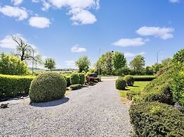 Villa Borgloon With Blossom Views and Jacuzzi