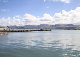 Apartment in Beaumaris With Sea Views
