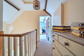 Duplex in Brecon With Rooftop Terrace