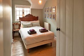 Cottage in Carhampton Near Dunster Castle