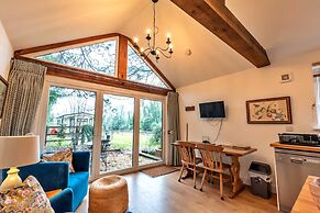 Lodge in Soberton Near South Downs Riding
