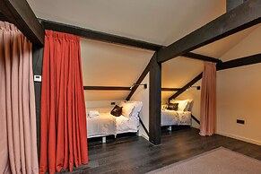 Historic Retreat in Peak District by River Dane