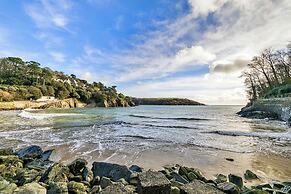 Apartment in Salcombe With Stunning Sea Views
