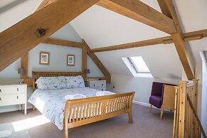 One-bedroom Cottage in Llangollen, No Deposit
