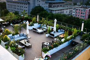 The Purple Horse Hotel