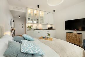 Holiday Studio With Access to Pool and Sauna