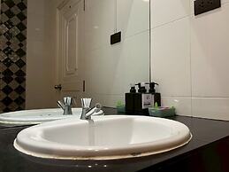 ToffyHome Hotel