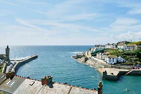 Apartment in Porthleven Near Harbour