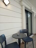 Ber Mai Inci Hotel