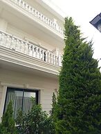 Ber Mai Inci Hotel