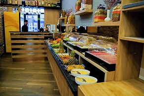 Ber Mai Inci Hotel