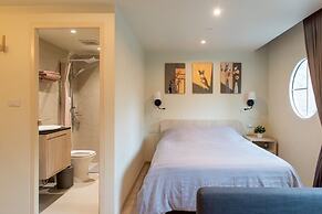 Shizuka House