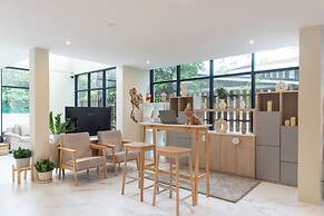 Shizuka House