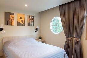 Shizuka House
