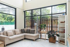 Shizuka House