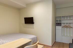 Shizuka House