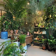 Daens Greenhouse