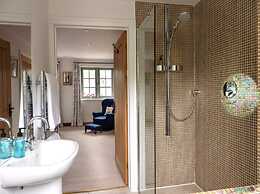 Cottage in Kingham With Private Pool