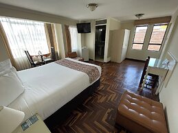 HOTEL PREMIER