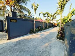 2BR Pool Villa-Twin Flower