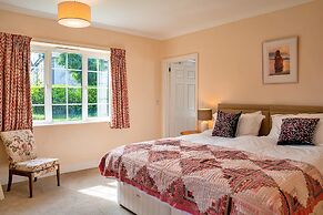 Cottage in Cornwall Near Sandy Beach