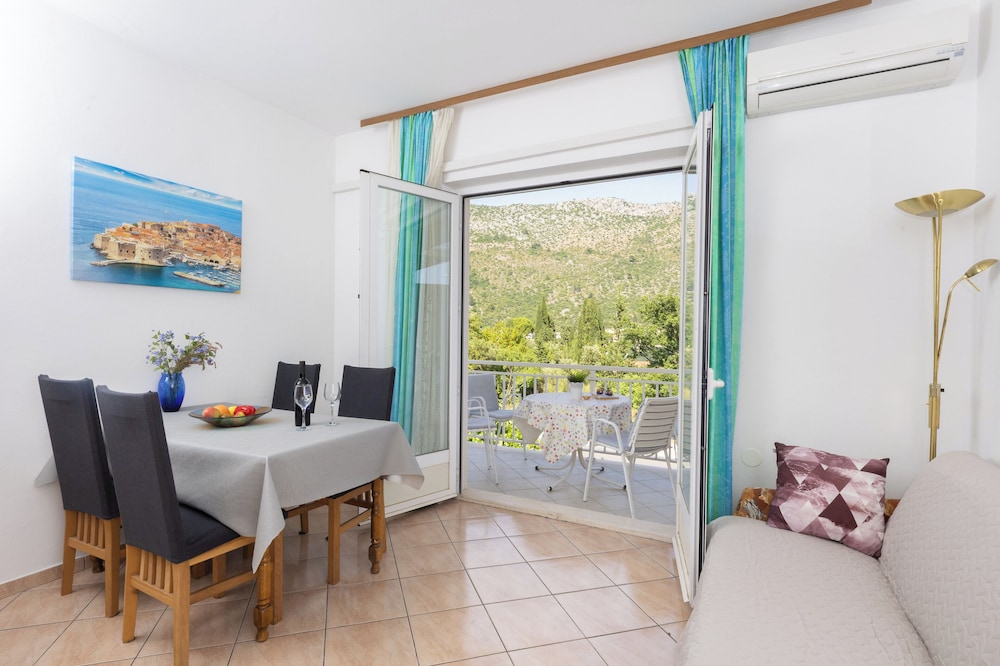 Apartments Doko Zaton Bay
