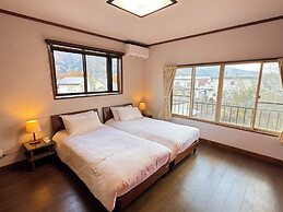 5 Peaks Villa