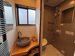 5 Peaks Villa