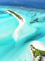 ARIA Beach Ukulhas