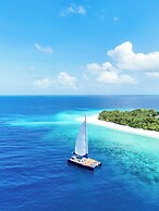 ARIA Beach Ukulhas