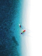 ARIA Beach Ukulhas