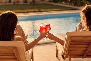 Taria Resort