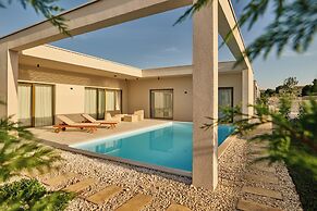 Taria Resort