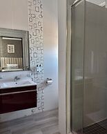 Escapade Lux Guesthouse