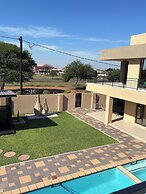 Escapade Lux Guesthouse