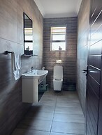 Escapade Lux Guesthouse