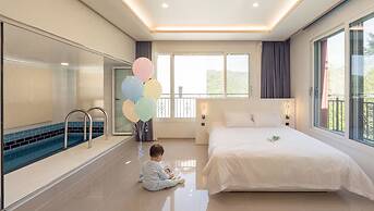 Gapyeong Laonjena Pool Villa