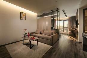 GrandView Hotel & Residence