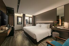 GrandView Hotel & Residence