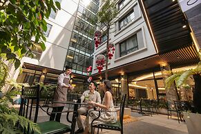 GrandView Hotel & Residence
