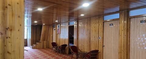 The Kaizer Valley Hotel