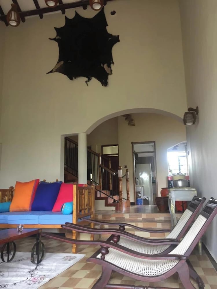 Saba House & Lodges