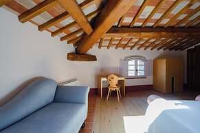 Mensano Old Town Apartment