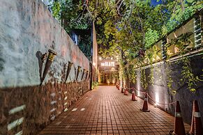 RG Suites Slate
