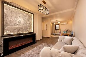 Vesta - Luxury APT - 2BR - Triumph
