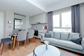 LUX RESIDENCE 2 ROOMS 1 SALOON