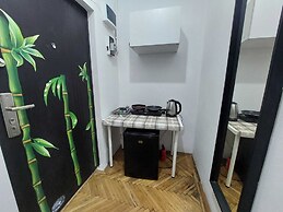 amzei square Apt