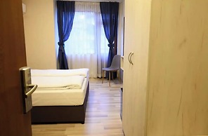 Hotel Leda