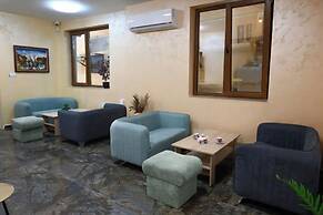Hotel Leda