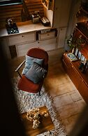 Unique Cabin Wrapped in Beautiful Welsh Scenery